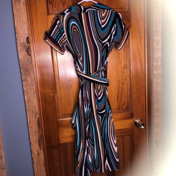 Long multi color swirl purple orange white belted swing dress Metrostyle - Picture 8 of 8
